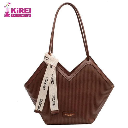 Autumn and Winter New Female Underarm Bag Casual All-in-one Hand Bag Commuter Fashion Women Shoulder Bag Student Tote Bag