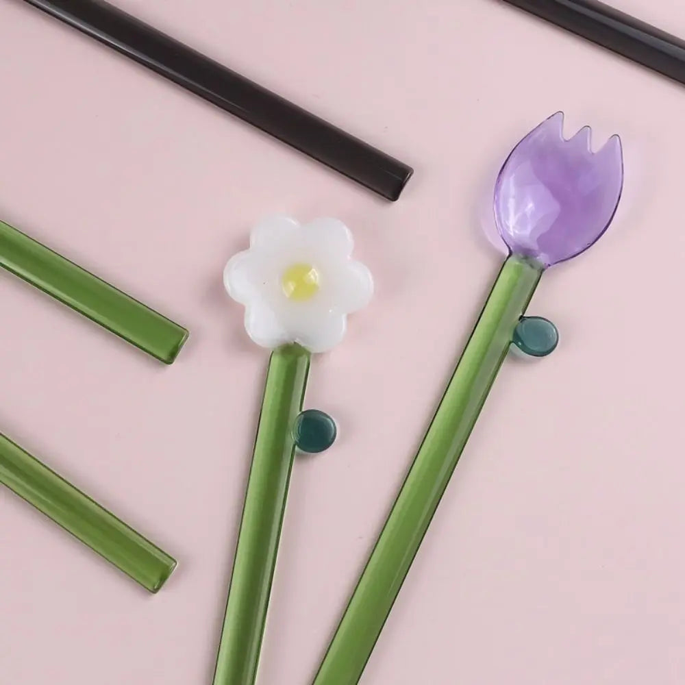 Long handle Glass Spoon Creative Transparent Glass Dessert Spoon Flower Shaped Colored Coffee Stirring Spoon Stick Bar