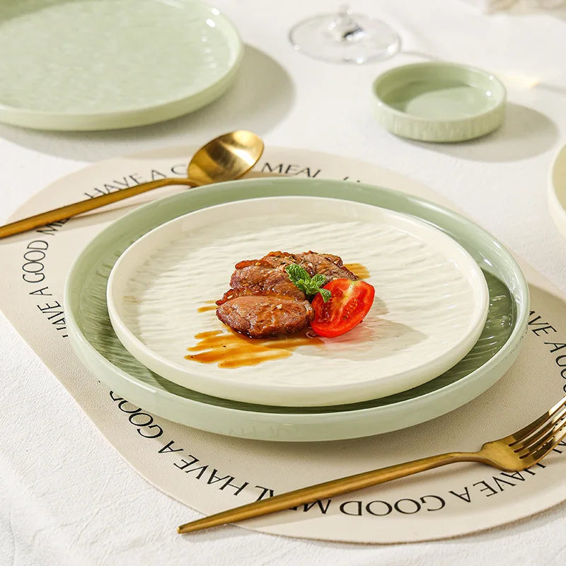 High end and fresh cream style tableware, dishes, rice bowls, underglaze colored plates, large soup bowls