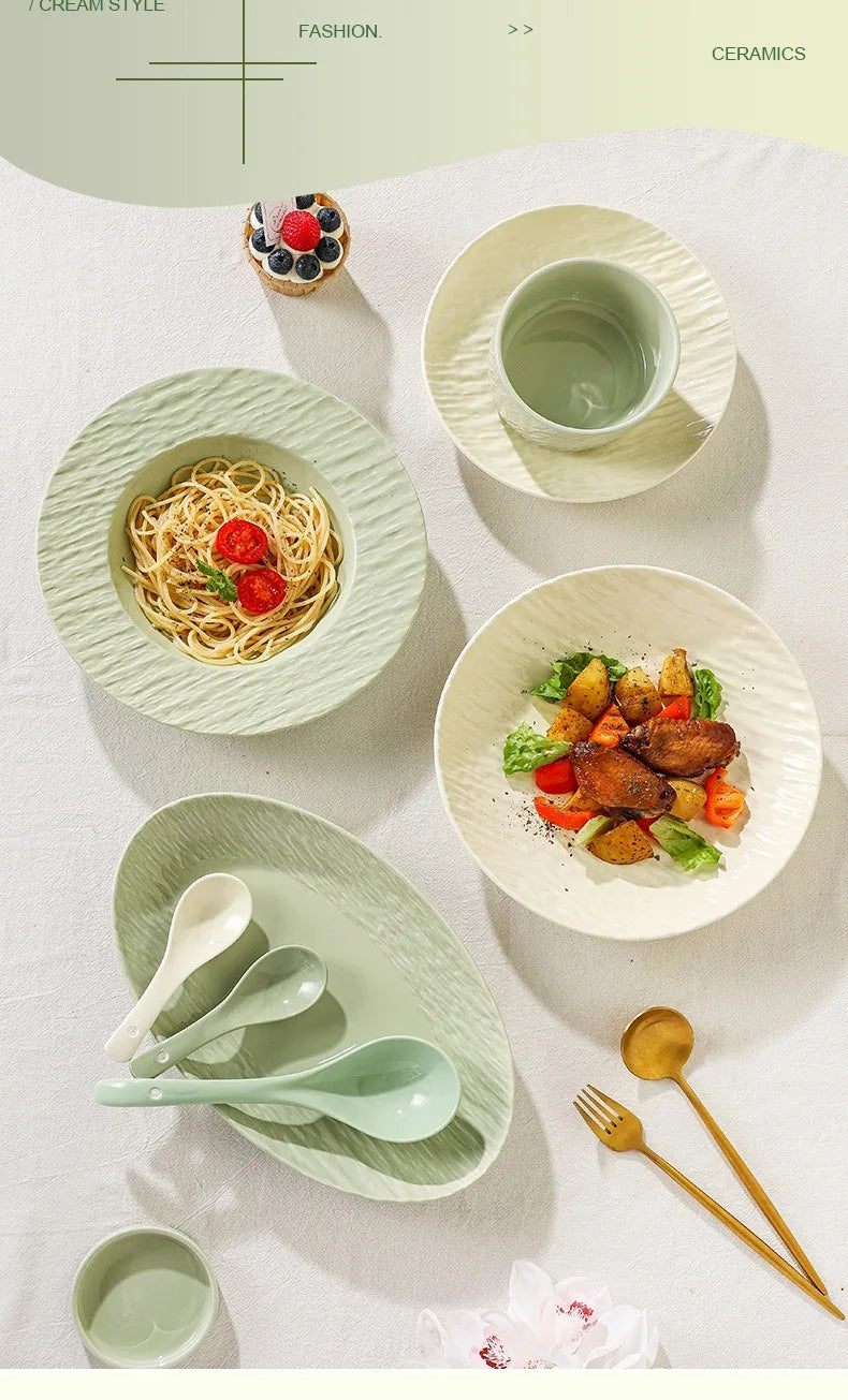 High end and fresh cream style tableware, dishes, rice bowls, underglaze colored plates, large soup bowls